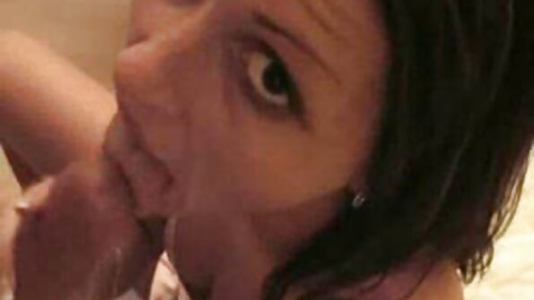 Slutty meztelen lány pleases Fasz-ban forró ingyen családi pornó pov