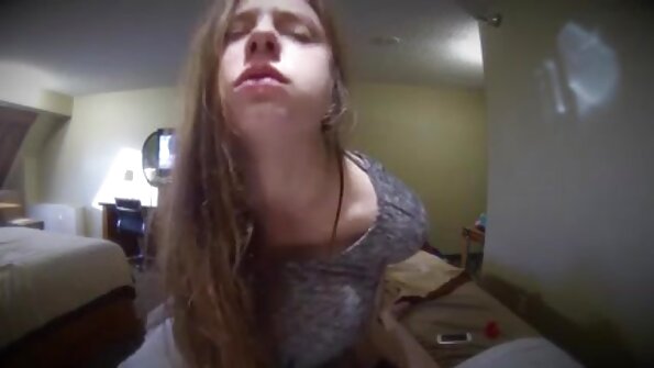 Szőke kényelmes rack, apró, kerek ingyen családi pornó segg túrák kukkoló videó